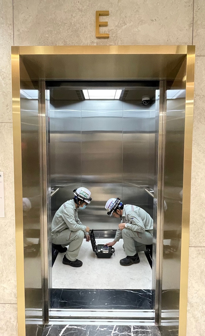 Measurement and analysis of elevator riding comfort
